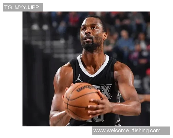 追梦谈球队阵容变化首发KD替补普尔裁掉巴恩斯的背后故事